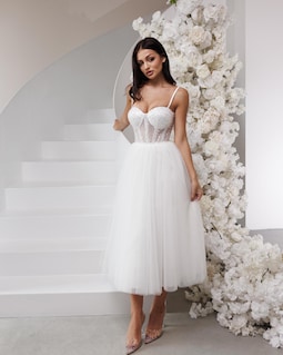 strapless corset tulle midi dress in white Wedding Dress: Ivory Corset, Lace-up Back Material:100% Polyester swatches-landon-mini-dress-petite 70 cm Sizes and Cocktails First Midi Dress Ball gown