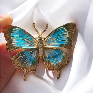Vintage butterfly brooch butterfly brooch necklace gift with gift box