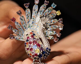 Copper Zircon Peacock Brooch: Exquisite Colorful Bird Jewelry