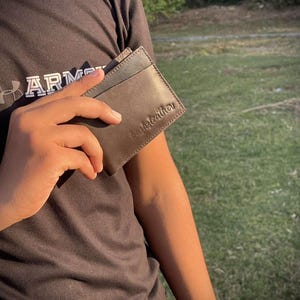 Cartera de cuero de grano completo personalizada para hombre