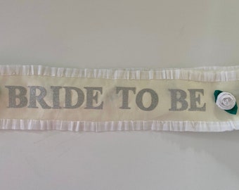 Bachelorette party sash, Bride to be Sash, hen party sash, customize with any colors- adjustable