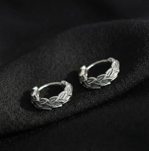 Pendientes de platino para hombre