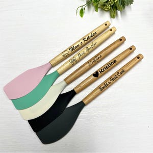Custom Engraved Silicone Spatula, Personalized Spatula, Baking gifts, Cooking Gift, Custom Kitchen Tool with Wooden Handle, Cooking Lovers