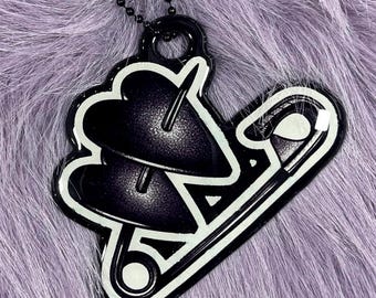 Gothic Heart Keychain Charm – Dark Cute Bag Charm, Alternative Aesthetic Keyring, Black Purple Tattoo Style Accessory