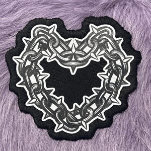 Large Gothic Heart Patch | Barbed Wire Heart | Alternative Jacket Patch | Iron On & Sew On Patch | Dark Alternative | Handmade in Spain