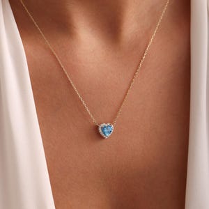 Heart Birthstone Necklace, Dainty Heart Necklace, Birthstone Necklace, Gold Heart Necklace, Christmas Gift, Gift for Her, Gift for Mom