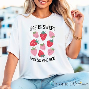 Life Is Sweet Strawberry Shirt | Comfort Colors | Cute Summer Fruit Tee | Aesthetic Graphic TShirt | Cottagecore Shirt | Trendy Retro Tshirt