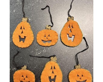 Six Handmade Wool Jack-A-Lantern Pumpkin  Ornaments 2 Sizes Halloween
