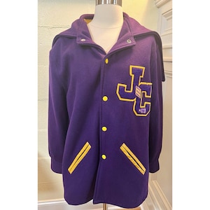 Chaqueta vintage Kaye Brothers Chicago de los años 70 con letras moradas y doradas para mujer, talla 36