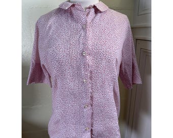 Vintage 70s Pressed Forever Blouse Womens S Pink Floral Pintuck Short Sleeve USA