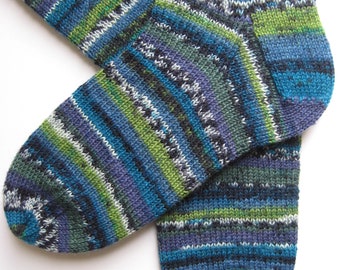 wool socks to fit size UK 6-8, mismatched womens wool socks, multicoloured socks, striped knitted socks, patterned socks