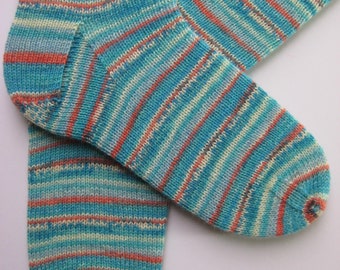 hand knitted mens wool socks, UK 10-12, striped socks, unisex socks, multi coloured knitted socks, matching socks