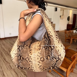 Oversized Python Leather Hobo Bag, Beige Snakeskin Shoulder Bag, Soft Slouchy Luxury Tote, Handmade Bali