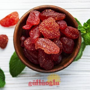 Gulluoglu  Dried Strawberries, Dried Tropical Fruits, Strawberry, daily fresh shipment from Gulluoglu Shop at the Spice Bazaar in Istanbul