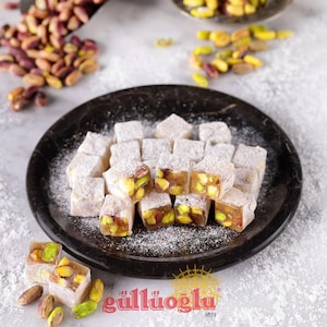 Gulluoglu  Double Roasted Pistachio Premium Turkish Delight, Sweet Gifts, Naturally Sweet Candy Treat, Turkish Pistachio