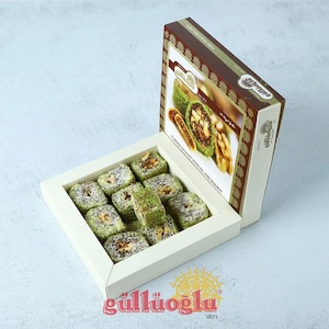 Gulluoglu Fig & Walnut Turkish Delight Roll – Handmade Traditional Treat | Natural - Premium Quality 400 Gr / 0.88 lb