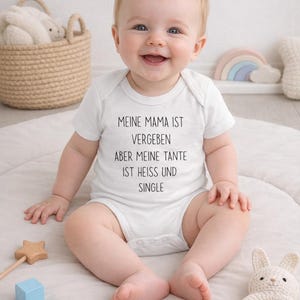 Body para bebé: Mi mamá tiene pareja, pero mi tía está buenísima y soltera | Regalo divertido | Conjunto para bebé | Regalo para la tía