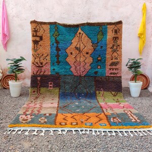 Handmade Multicolored Wool Rug: Moroccan Berber Boujaad Design