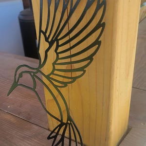 Handmade Metal Hummingbird Wall Art: Color-Shifting Steel Decor