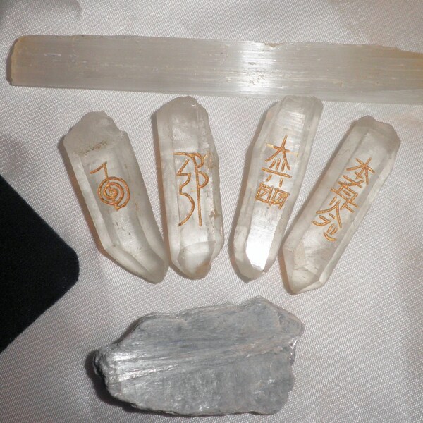 Personal USUI  REIKI SYMBOLS 4 Pc. Set with Engraved Crystal Quartz points,Plus A Selenite Wand and Blue Kyanite Stone