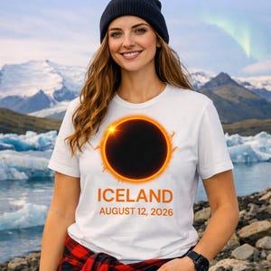 Island solförmörkelse 2026 t-shirt, total förmörkelse 12 augusti 2026 t-shirt, astronomipresent, himmelsk grafisk t-shirt, souvenirförmörkelsetröja