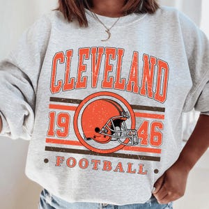 T-shirt de football de Cleveland, t-shirt rétro pour le jour du match, chemise de style vintage des années 80, cadeau de fan pour lui ou elle, chemise unisexe