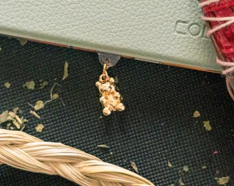 Metal Gummy Bear Dust Plug Charms for E-Readers | Kindle Charm | Iphone | Ipad | Micro USB | USB-C
