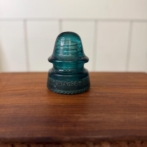 Vintage Hemingray Glass Insulator