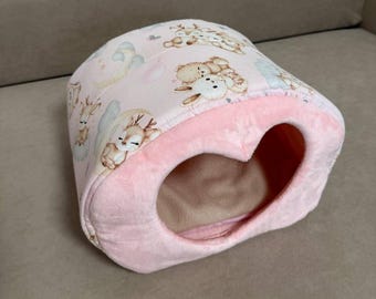 Cozy Guinea Pig Hideout, Plush Small Pet Bed, Customizable