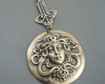Vintage Jewelry - Vintage Necklace - Art Nouveau Necklace - Chloes Vintage Jewelry - Mucha Necklace - Brass Necklace - handmade jewelry