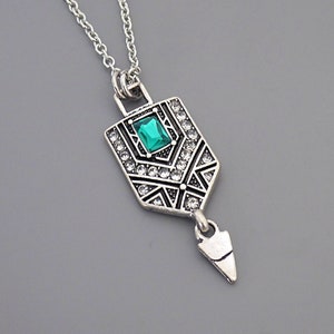 Vintage Jewelry - Art Deco Inspired Necklace - Emerald Necklace - SILVER Necklace - Green Necklace - Crystal Necklace - Chloe&#39;s Vintage
