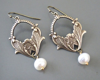 Vintage Jewelry - Art Nouveau Drop Earrings - Bridal Earrings - Pearl Earrings - Brass Wedding Earrings - Chloe's Vintage Jewelry - Handmade