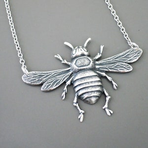 Vintage Jewelry - Vintage Necklace - Bee Necklace - SILVER Necklace - Save the Bees - Honey Bee Jewelry - Chloes Vintage Handmade Jewelry