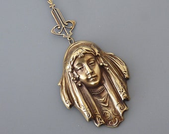 Art Deco Messingkette mit Anhänger