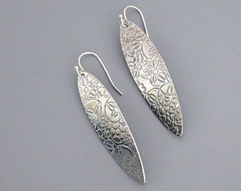 Vintage Jewelry - Floral Earrings - Silver Earrings - Flower Earrings - Long Oval Earrings - Chloe's Vintage handmade jewelry