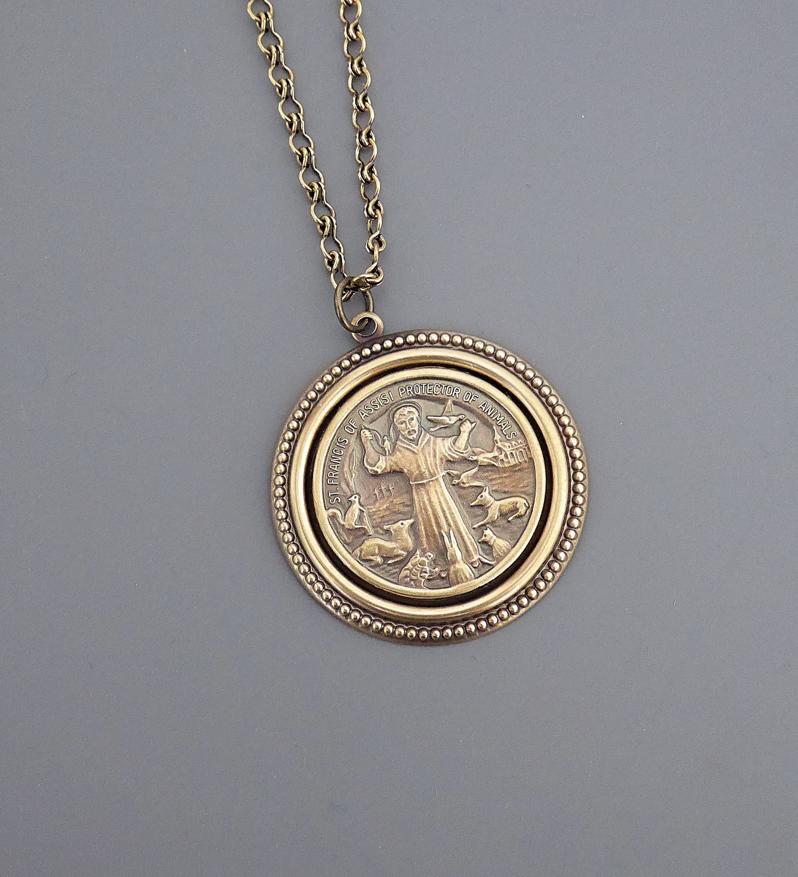 Vintage Jewelry - Vintage Necklace - Saint Francis necklace - Brass Necklace - Religious jewelry - Catholic necklace - handmade jewelry
