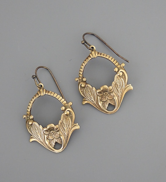 Vintage Jewelry Vintage Earrings Floral Earrings Art Nouveau Earrings Brass Earrings Cute Earrings Chloe s Vintage Jewelry Etsy Canada