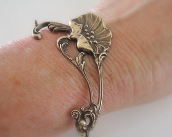 Vintage Jewelry - Vintage Bracelet - Art Nouveau Bracelet -  Poppy Jewelry - Flower Bracelet - Vintage Brass jewelry - handmade jewelry