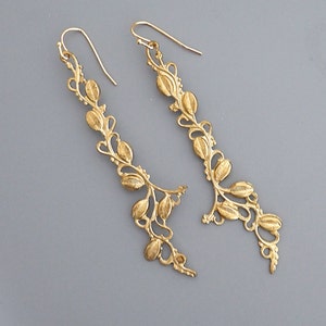 Vintage Jewelry - Vintage Earrings - Art Nouveau Jewelry - Gold Brass Earrings - Long Earrings - Flower Vine Earrings - Chloe's Vintage