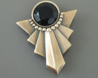 bijoux vintage - Broche Art déco - Broche vintage - Broche en laiton - Broche noire - Bijoux Art déco - Bijoux vintage chloé - faits à la main