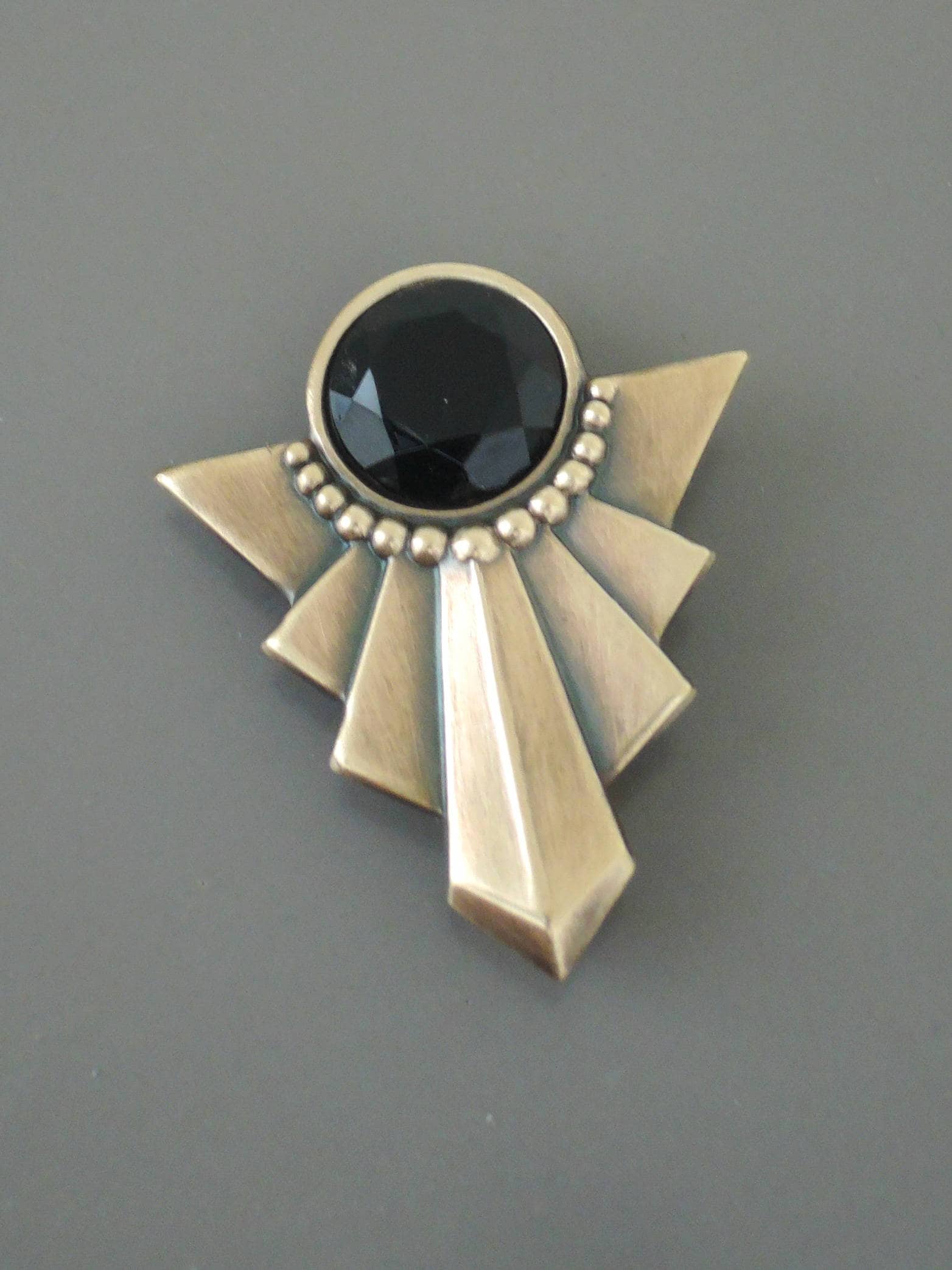 Vintage Jewelry - Art Deco Brooch - Vintage Brooch - Brass Vintage Jewelry - Art Deco Brooch - Vintage Brooch - Brass
