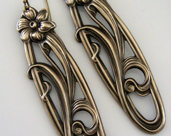 Vintage Jewelry - Vintage Drop Earrings - Cute Earrings - Art Nouveau Earrings - Long Earring - Flower Earrings - Chloe's Vintage jewelry