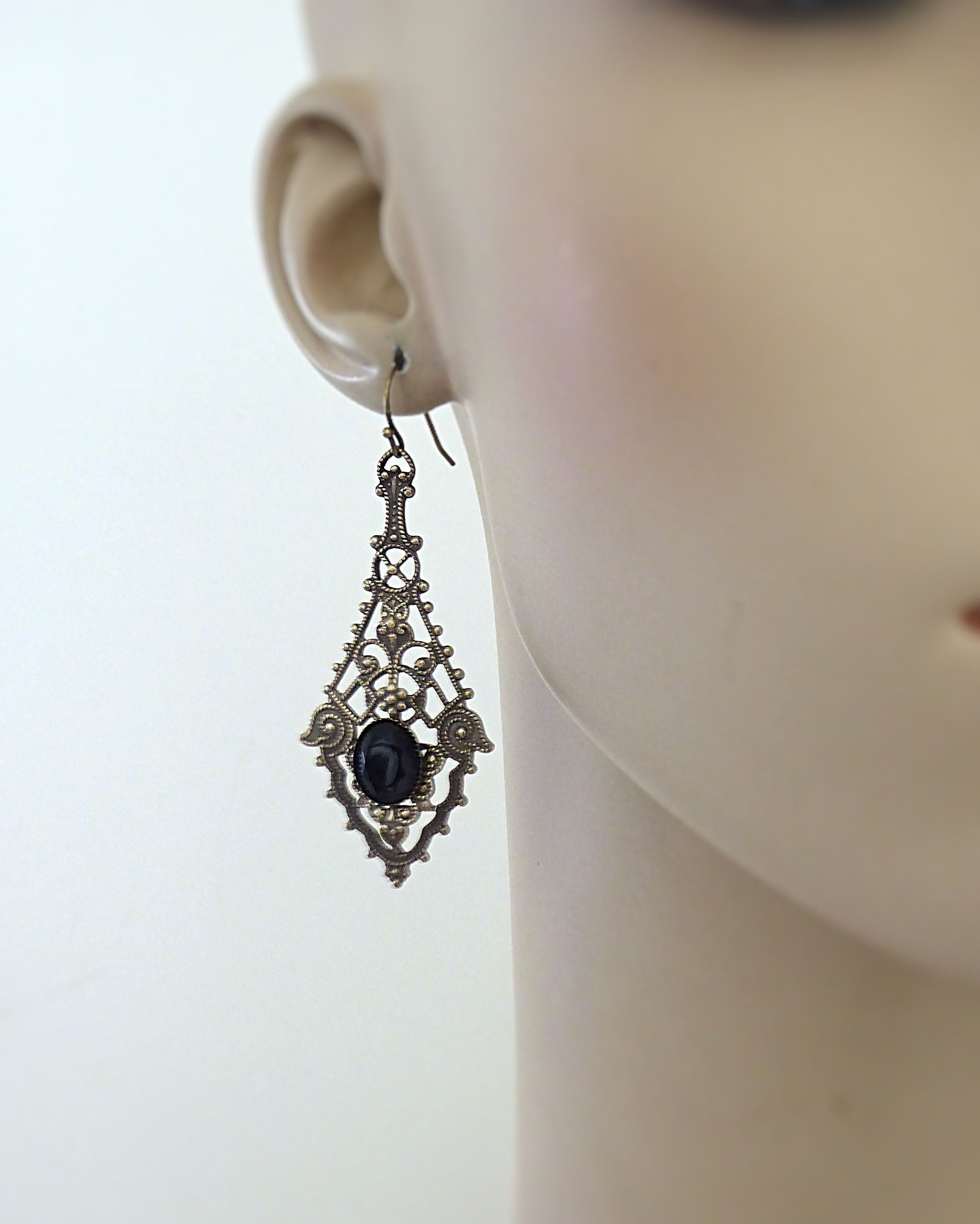 Vintage Jewelry - Vintage Earrings - Art Nouveau Drop