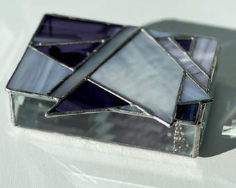 Grape Purple Stained Glass Jewelry Box, Abstract Star of David, Glass Trinket Box, purple stained glass, grape purple stained glass
