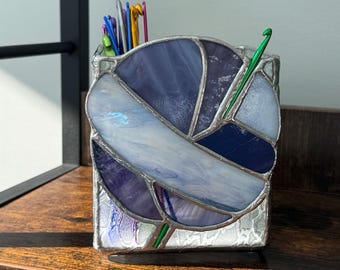 Grape Purple Stained Glass box: Crochet hook storage Vase