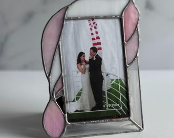 Stained Glass Picture Frame, Photo frame, 4"x6" picture frame, wedding gift, baby gift, handcrafted picture frame, birthday gift, pink frame