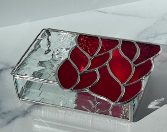 Red Knit-Inspired Stained Glass Box: Ombré, Mirrored Base