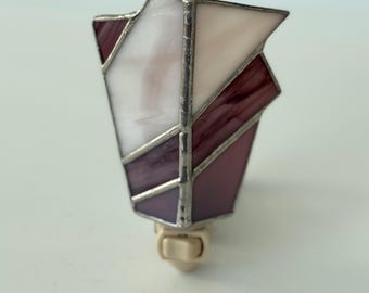 Plum purple stained glass night light, purple light, Hand Crafted Stained Glass Nightlight, light the darkness, baby girl gift, babies room