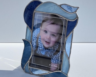 Light and Dark Blue Stained Glass Picture Frame: Handcrafted 4x6 Photo Frame
