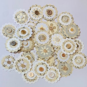 Junk-Journal Blumen die cuts sterben geschnitten geschichtete Papierblumen Blumen Verzierungen Scrapbook Verzierungen Junk-Journal Musiknoten Blumen
